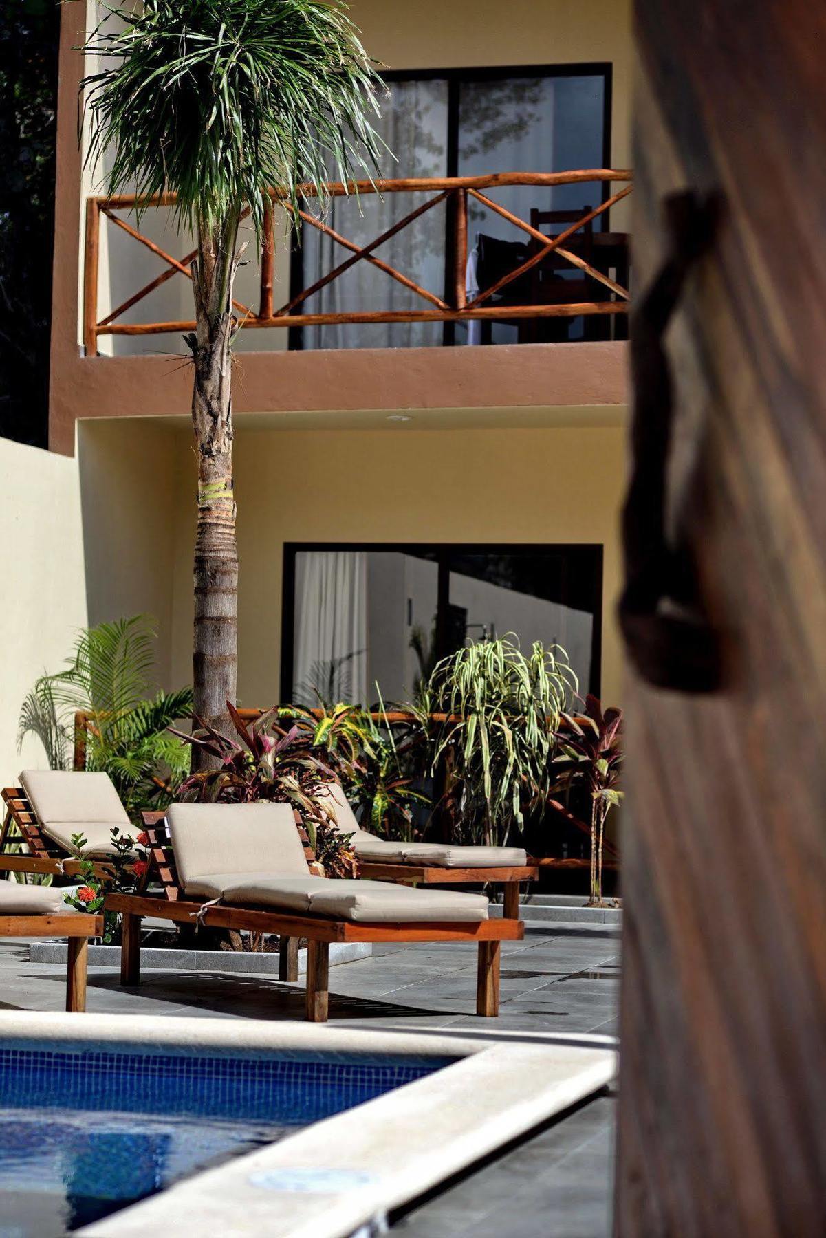 Basic Tulum Hotel Exterior foto